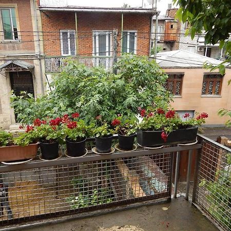 Hotel Veneto Kutaisi Bagian luar foto
